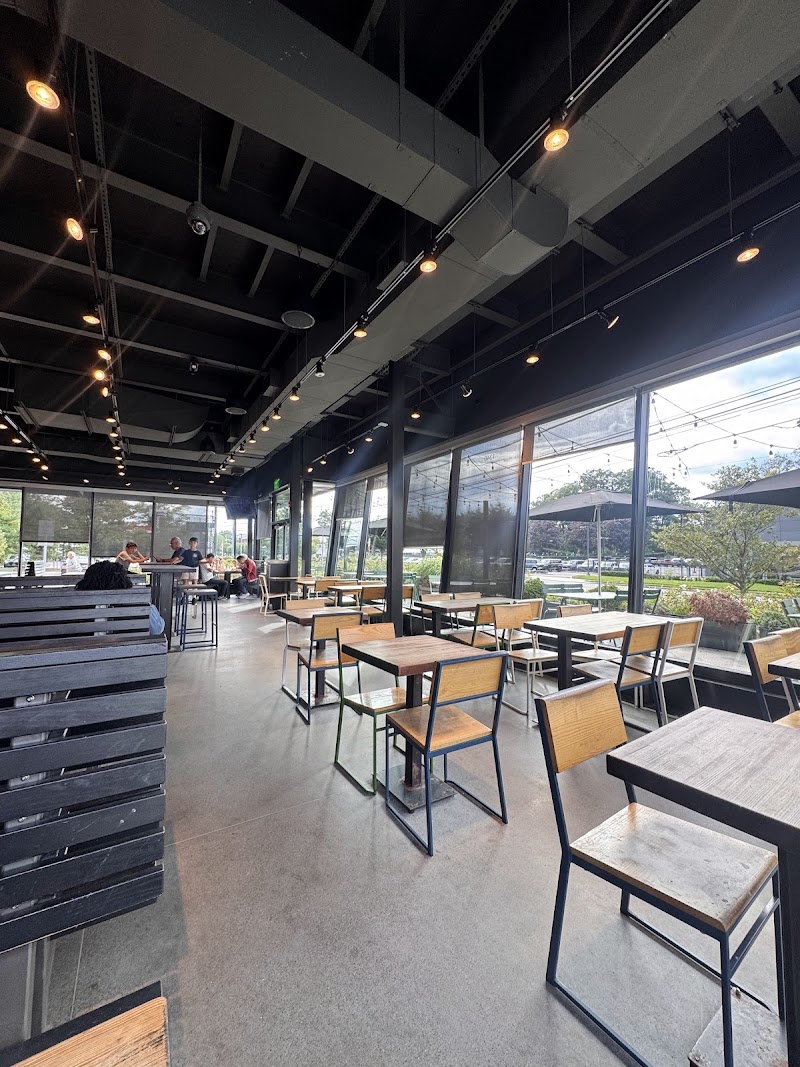 Shake Shack Darien photo 3