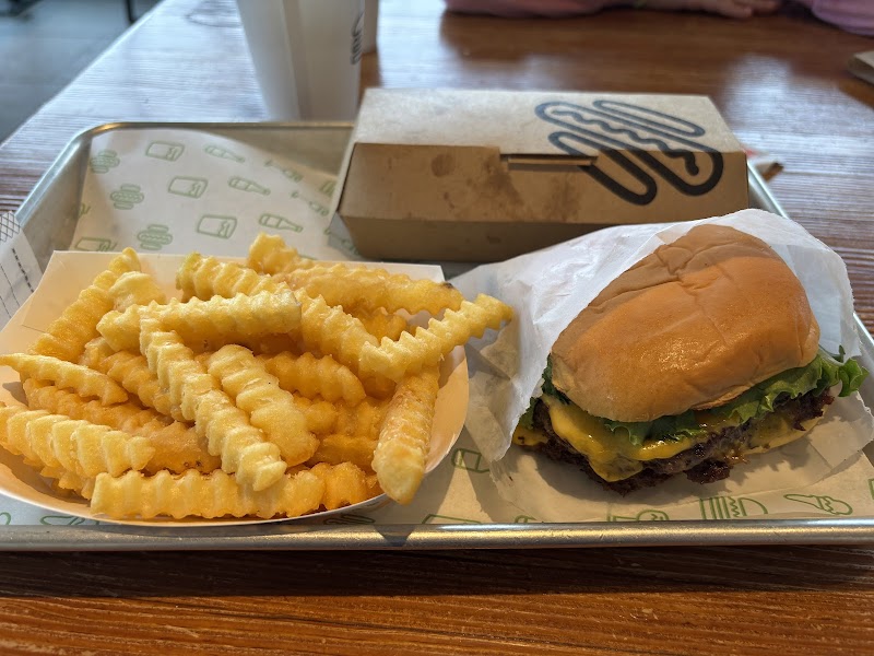 Shake Shack Westbury photo 3