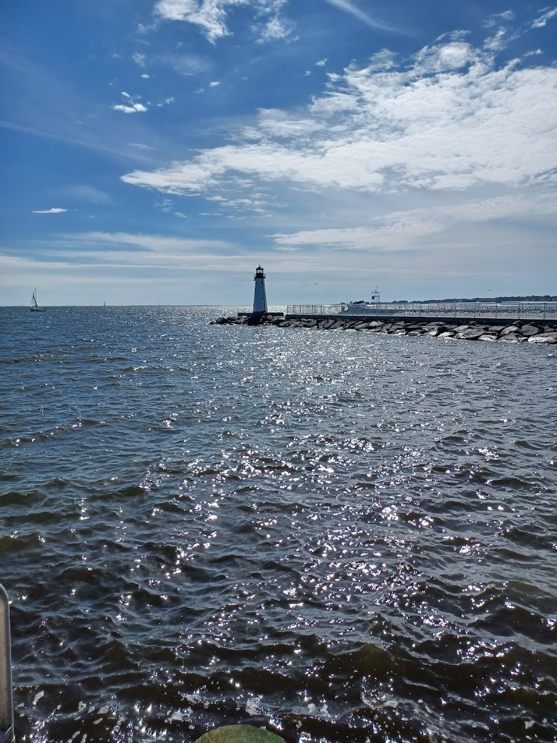 Shorefront Park photo 3