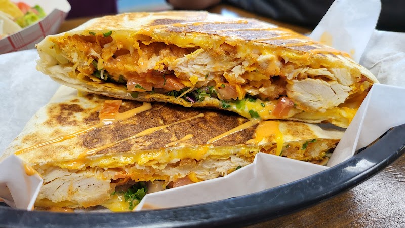 Shrimpy's Burrito Bar - Massapequa Park photo 5