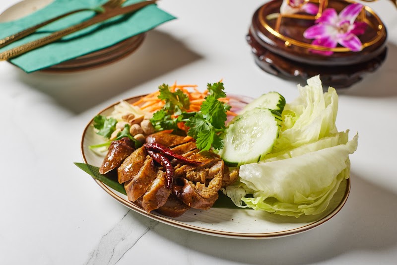 Siam Emerald photo 2