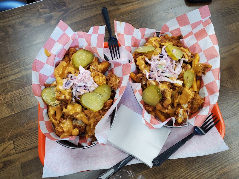 Sizzlings - Halal Hot Chicken, Burgers, and Gyros photo 3