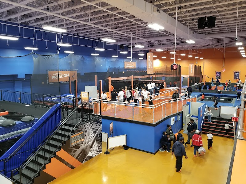 Sky Zone Trampoline Park photo 3