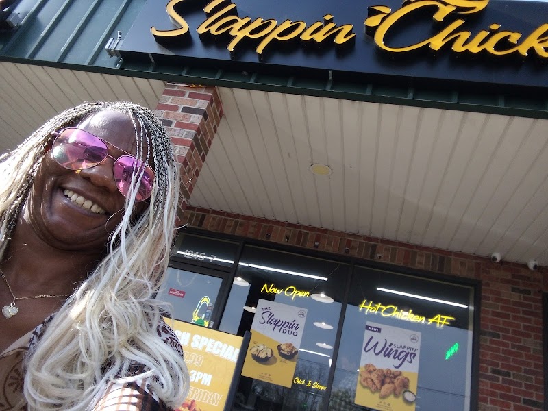Slappin Chick - Selden photo 5