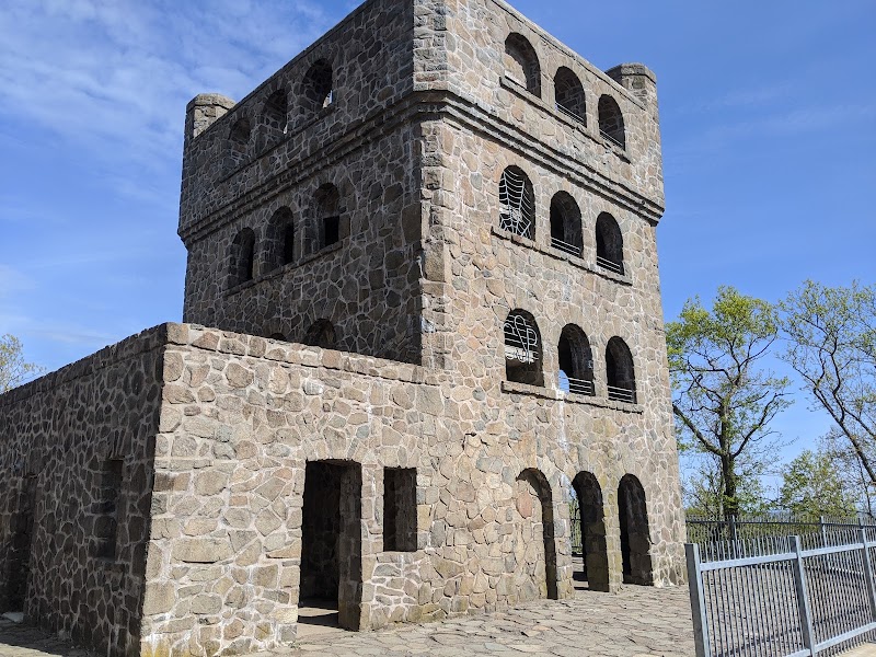 Sleeping Giant State Park, park in Hamden