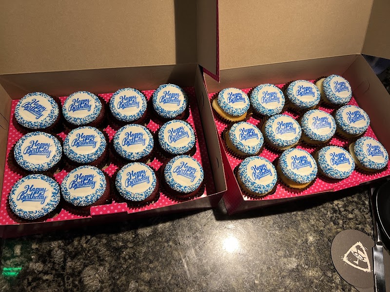 Smallcakes Syosset photo 5
