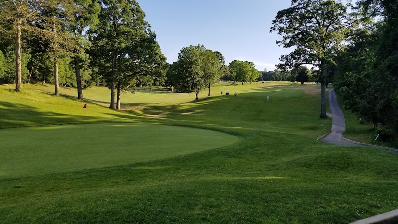Smithtown Landing Golf Course LLC photo 2