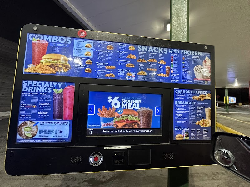 Sonic Drive-In photo 4