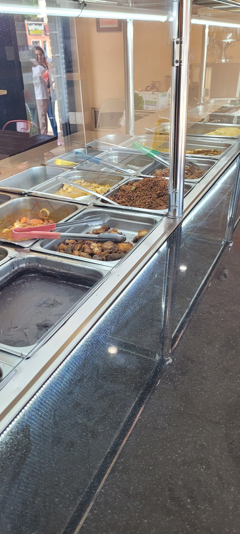 Soumie Restaurant photo 5