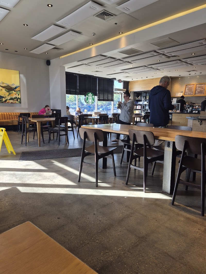 Starbucks Coffee Company photo 4