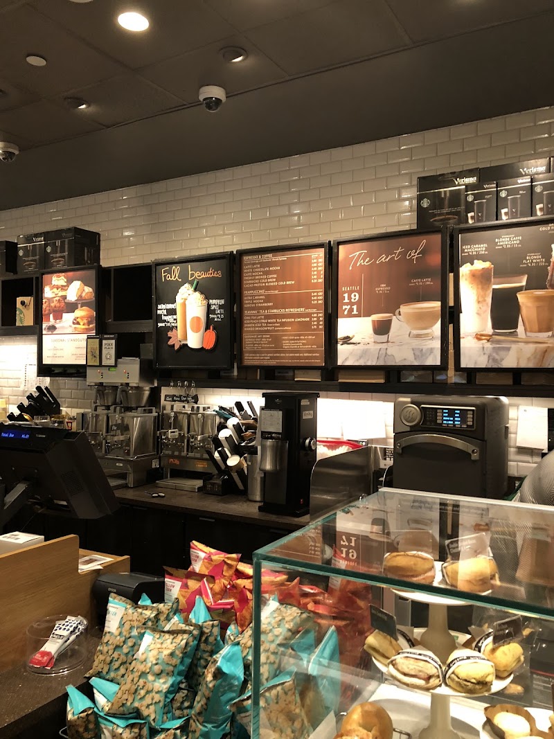 Starbucks Coffee Company photo 3