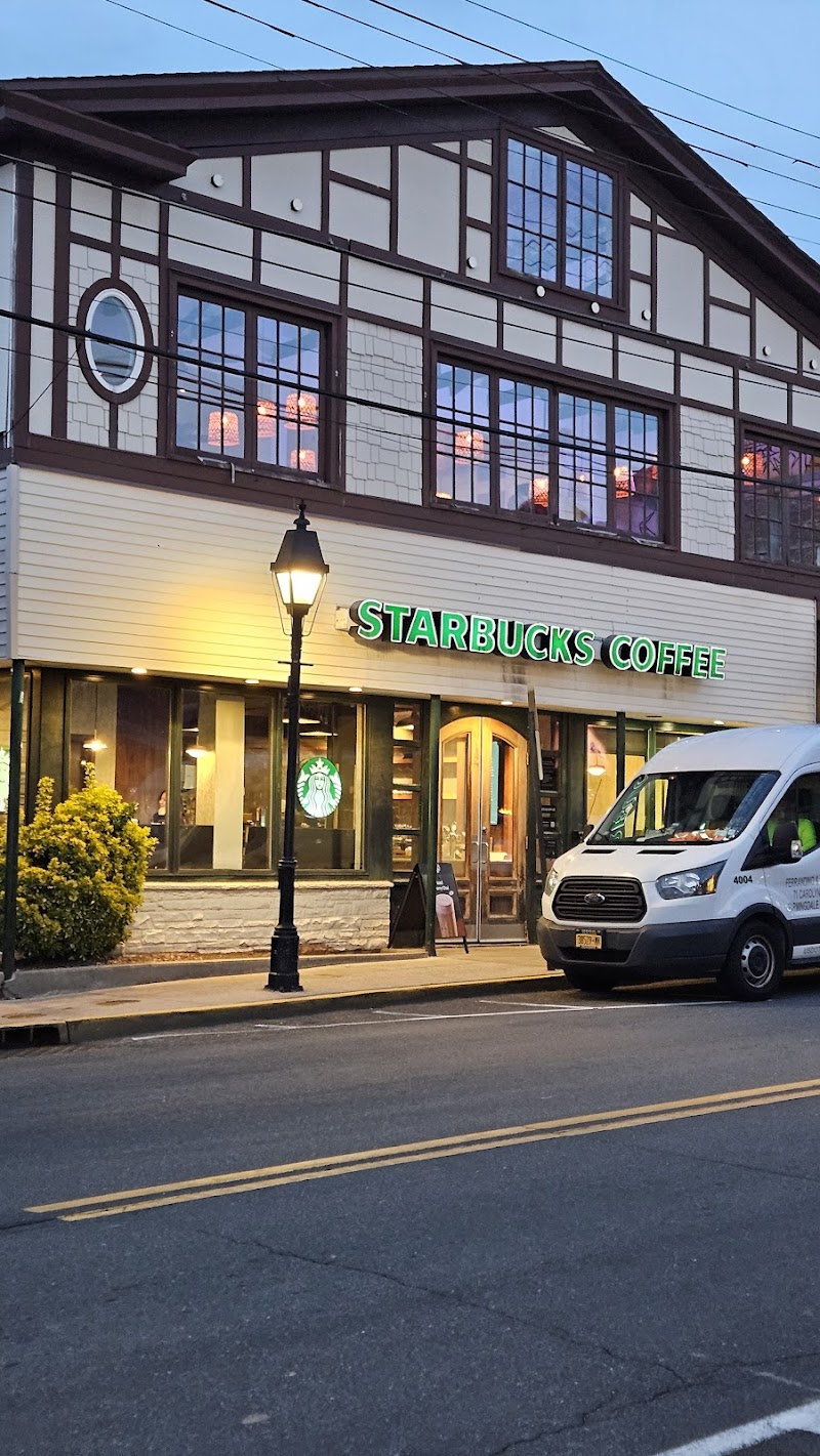 Starbucks Coffee Company photo 3
