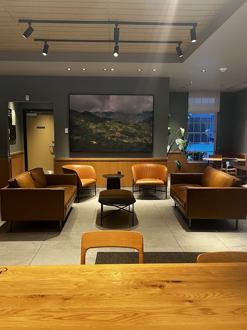 Starbucks Coffee Company photo 4