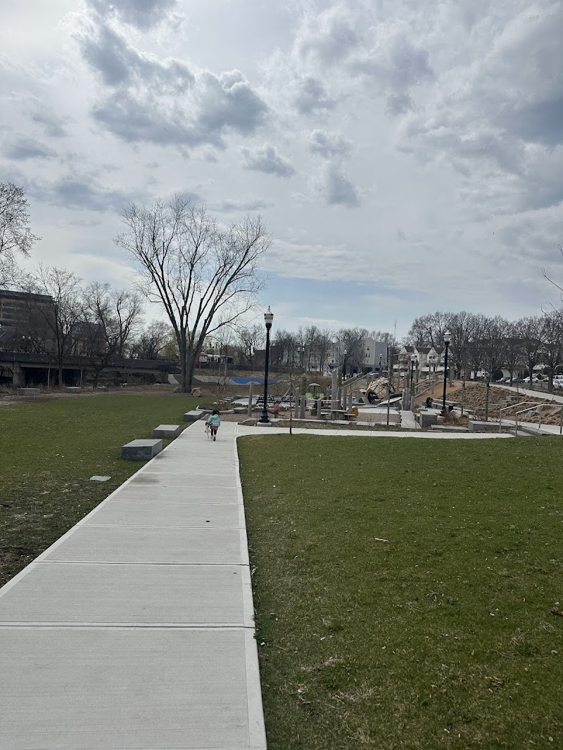 Sue McGraw Friendship Playground photo 2