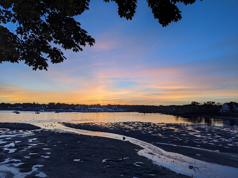 Sunset Park photo 3