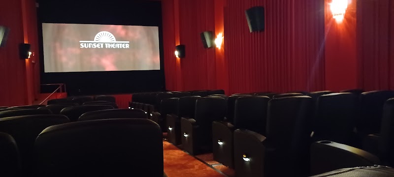 Sunset Theater photo 5