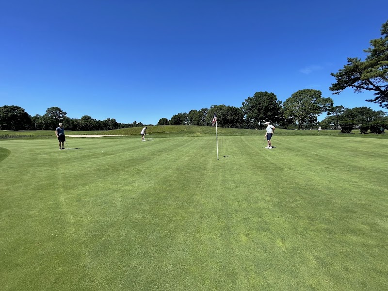 Swan Lake Golf Club photo 3