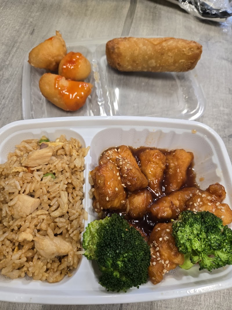 Sweet mango Asian restaurant and sushi bar photo 3