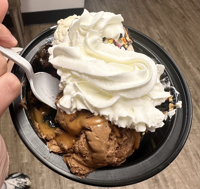 Sweet Scoops photo 2