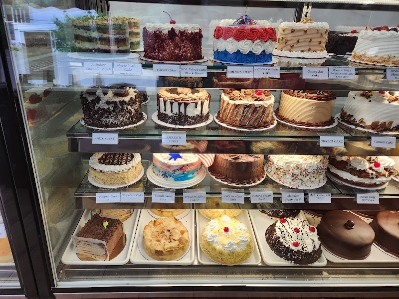 Sweet Surrender Bake House photo 3