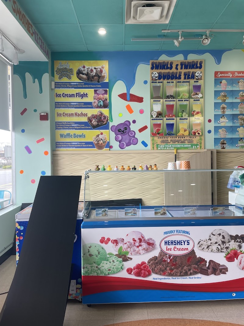 Swirls and Twirls Frozen Yogurt photo 4