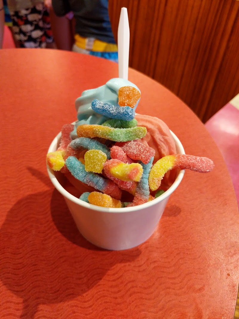 Swirls & Twirls photo 2