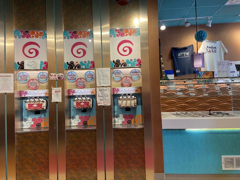 Swirls & Twirls photo 3