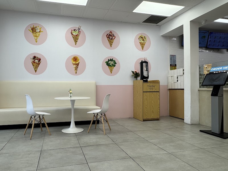 T-swirl Crepe - Hicksville photo 3