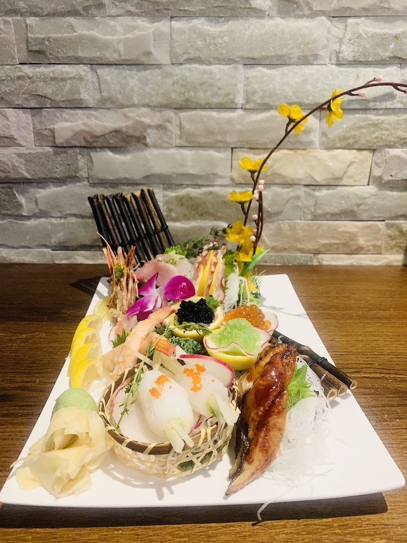 Taku Asian Bistro restaurant photo 2