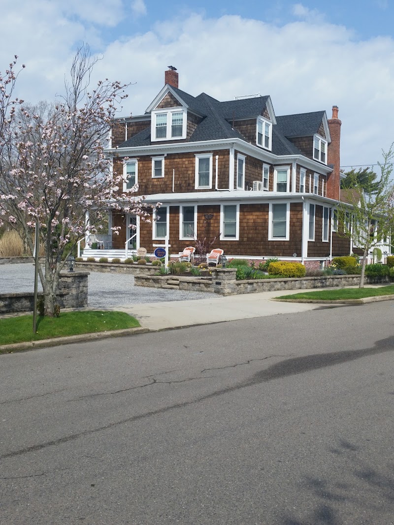 Tapestry House photo 2