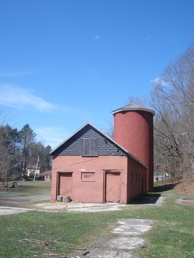Tarrywile Park photo 2