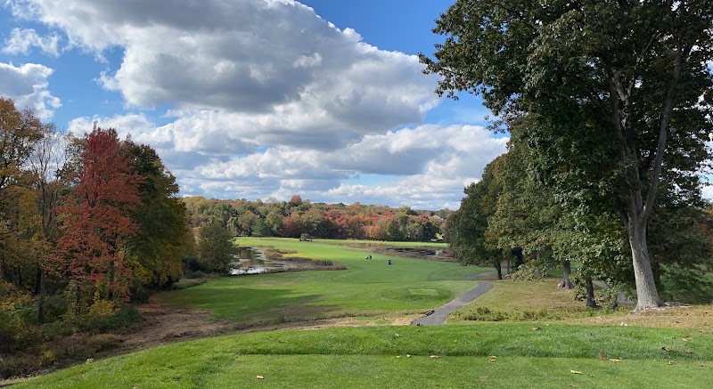 Tashua Knolls & Tashua Glen Golf Course photo 2