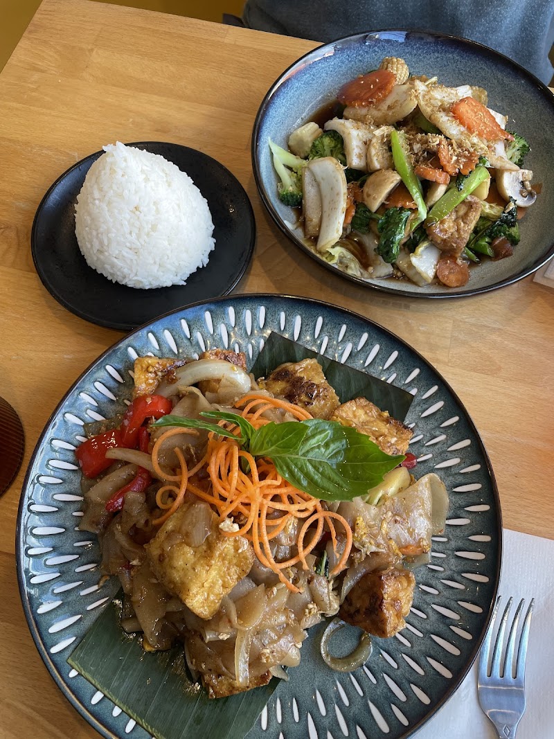 Tee' Thai Flavors photo 3