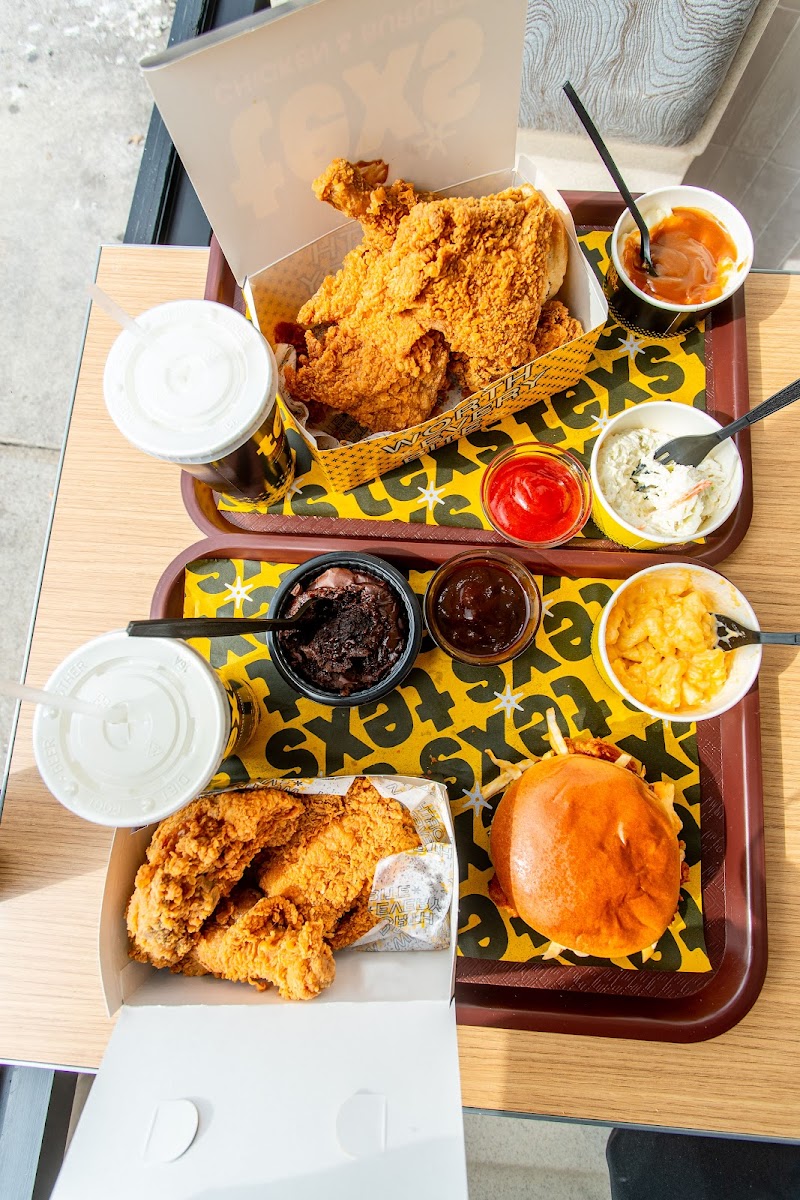 Tex's Chicken & Burgers photo 4
