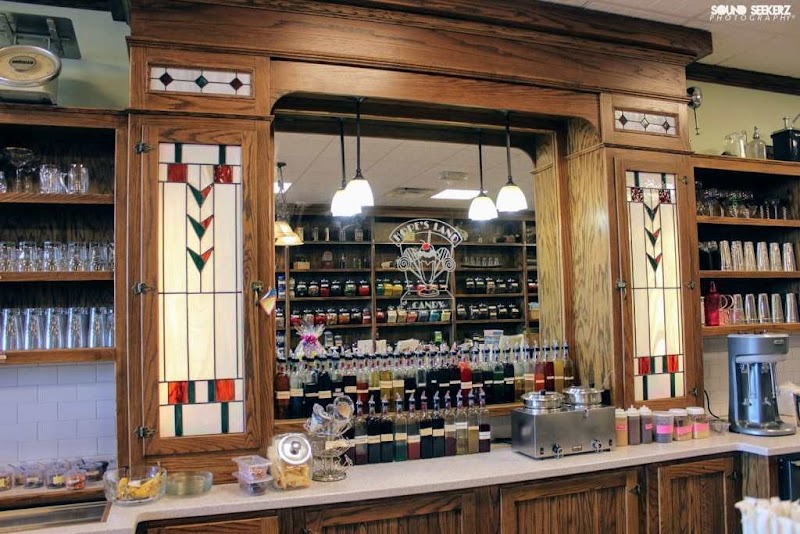 The Candy Lady/DMV photo 4