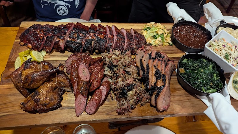 The Cue Restaurant photo 3