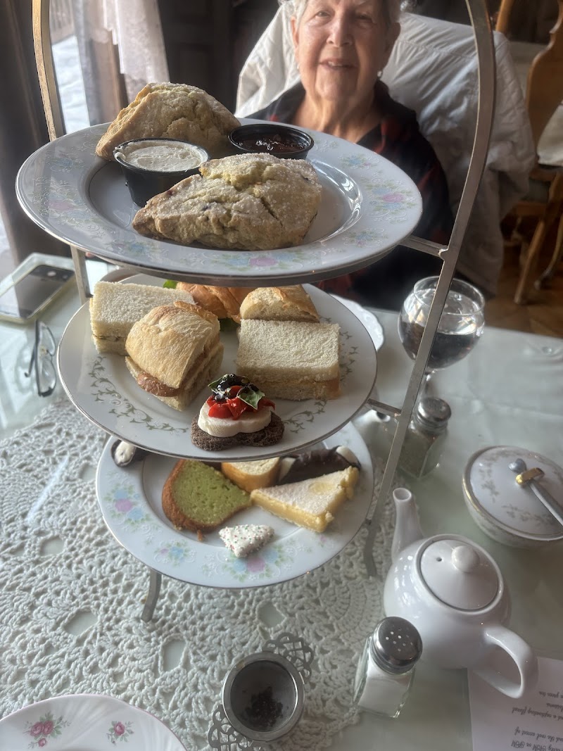 The Hidden Oak Café photo 5