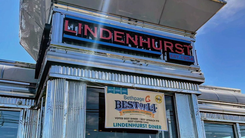 The Lindenhurst Diner photo 1