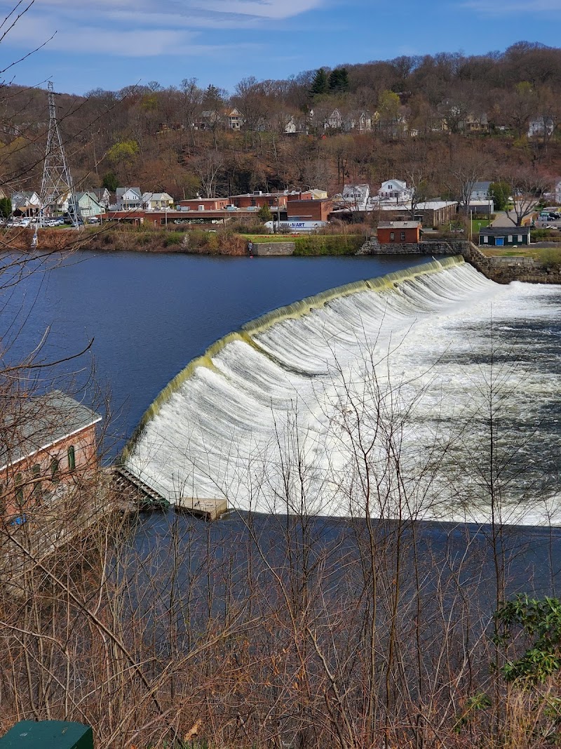 The Shelton Riverview Park photo 4