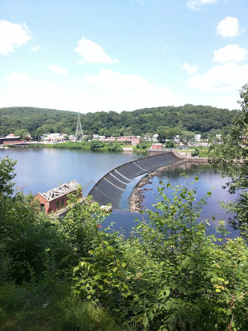 The Shelton Riverview Park photo 5