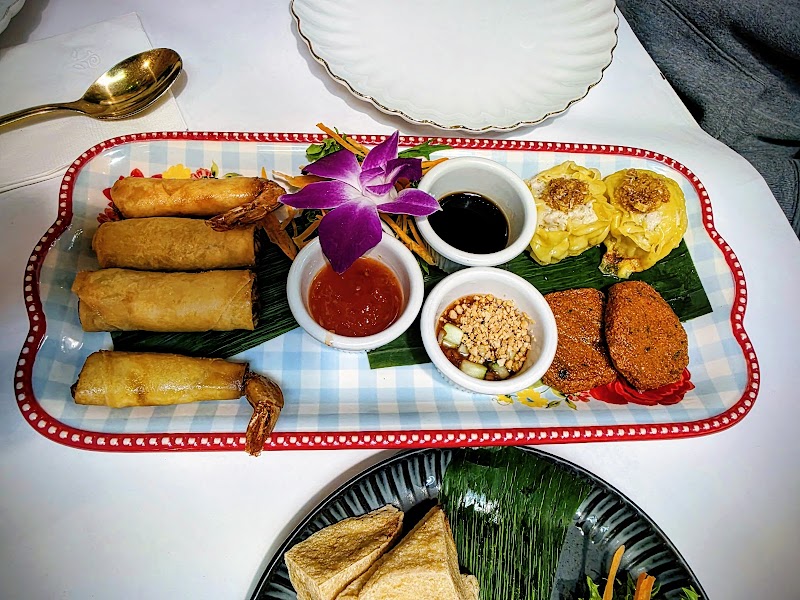 The Theo Thai Bistro photo 5