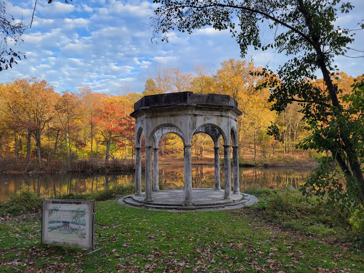 Tibbetts Brook Park photo 5