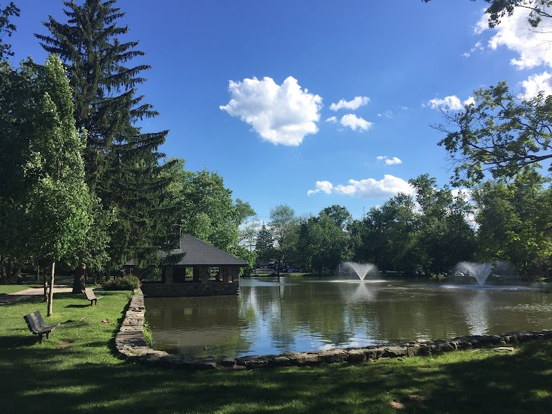 Tilley Pond Park photo 3