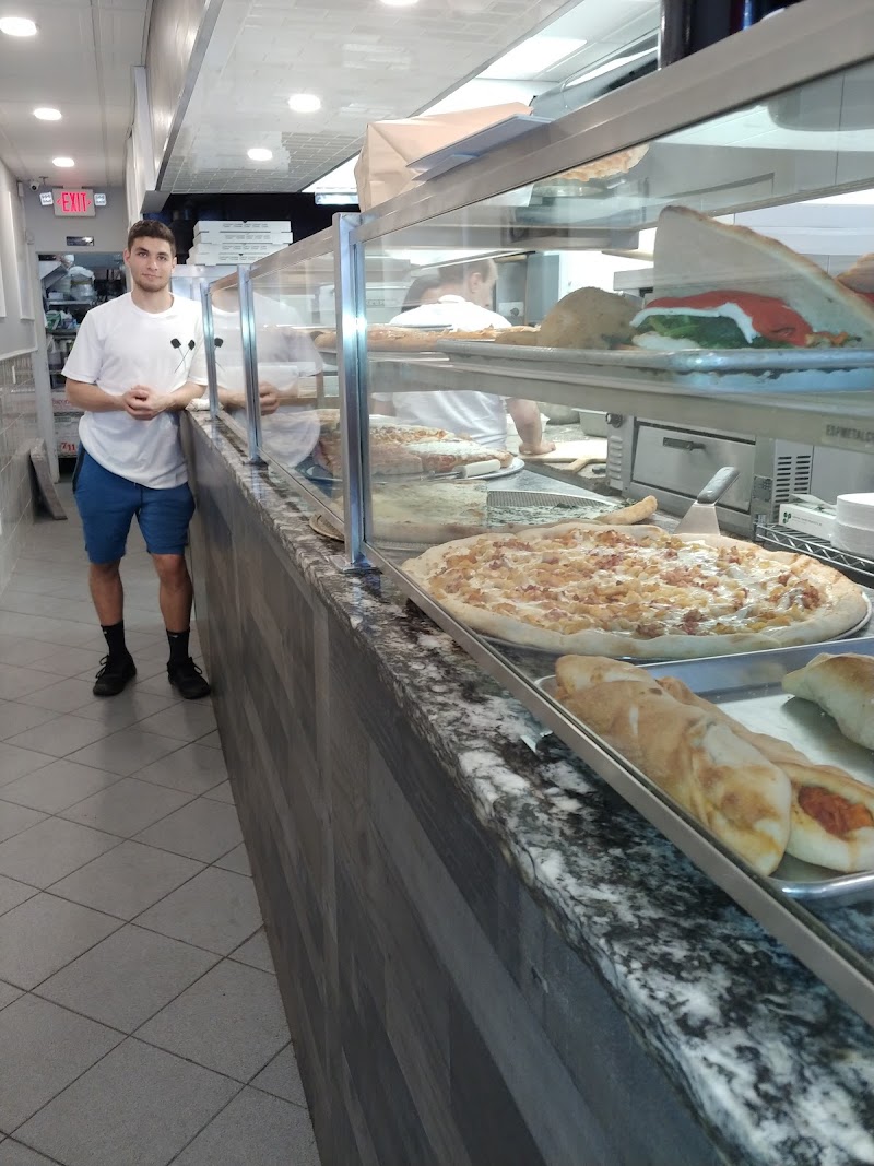 Tony Dβs Pizzeria photo 1