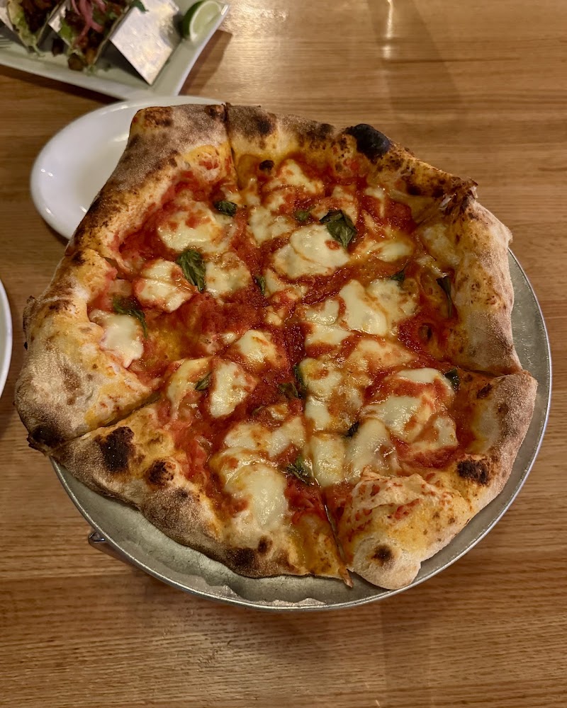 Towne Parlor Pizza & Pints photo 5