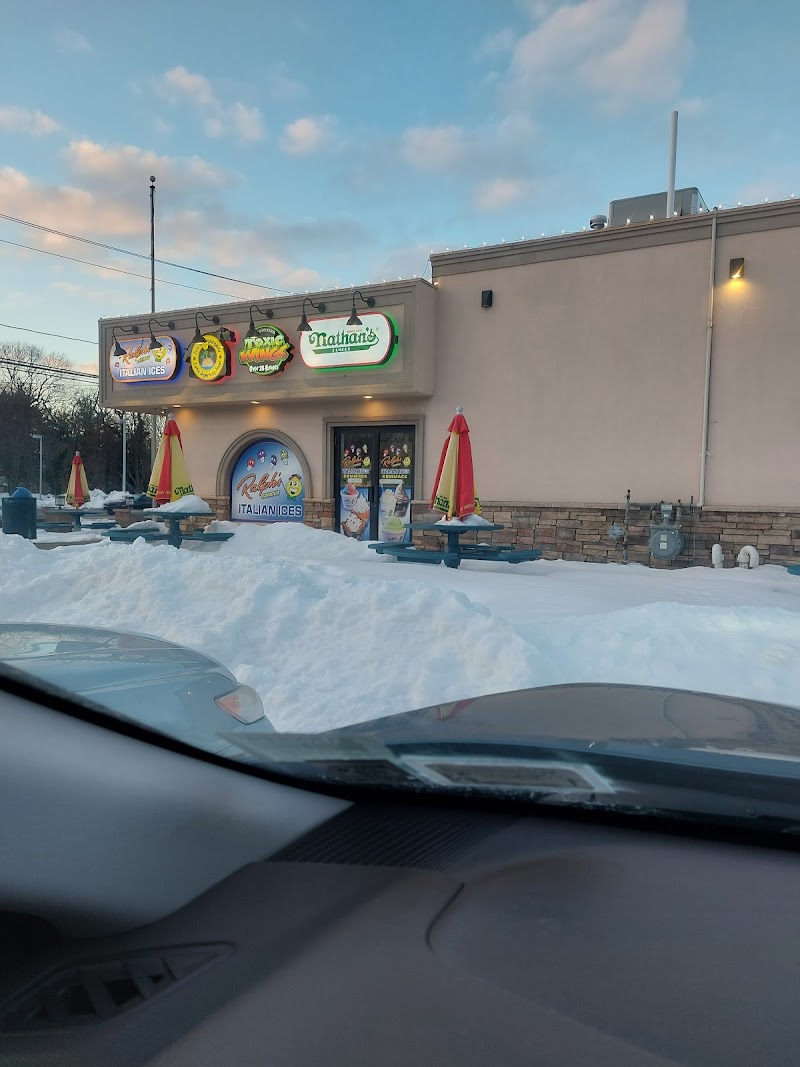 Toxic wings Commack photo 3