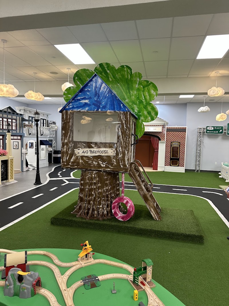 Treehouse Play Place photo 3