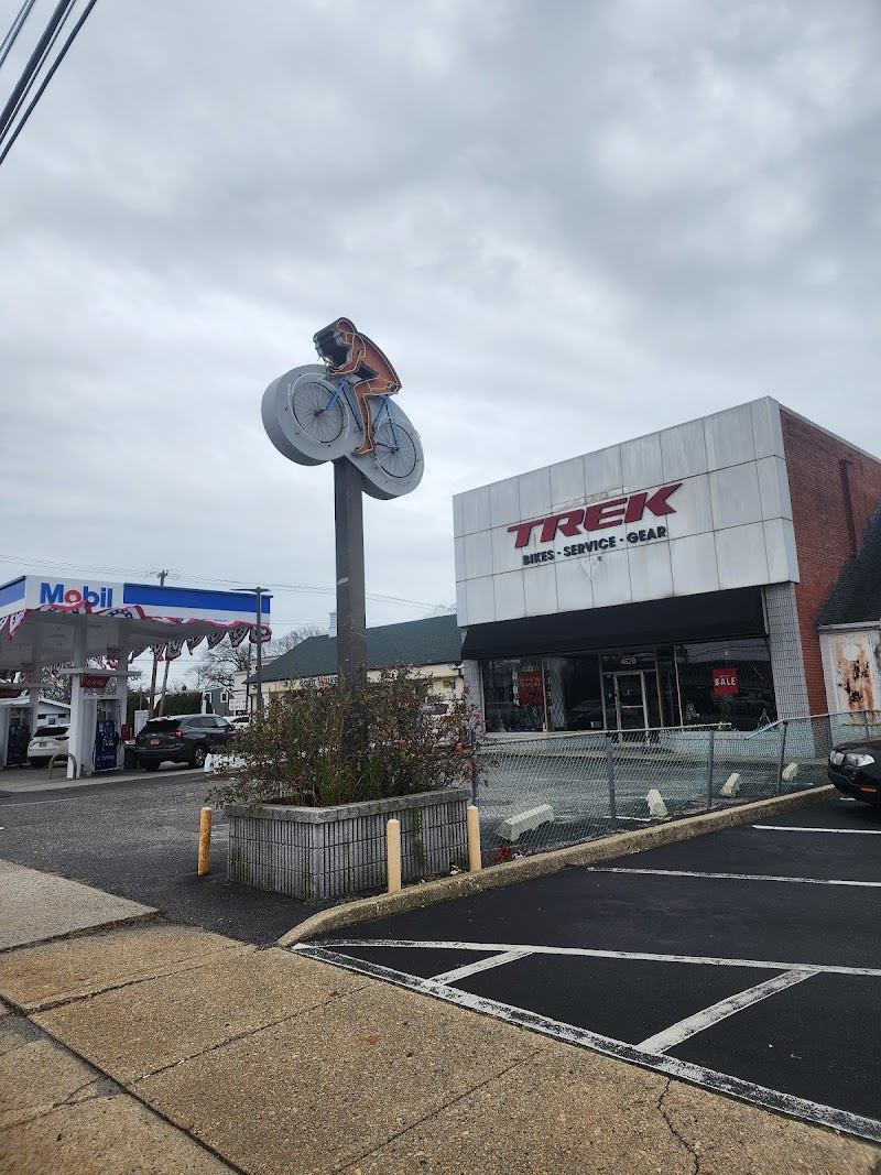Trek Bicycle Massapequa photo 1