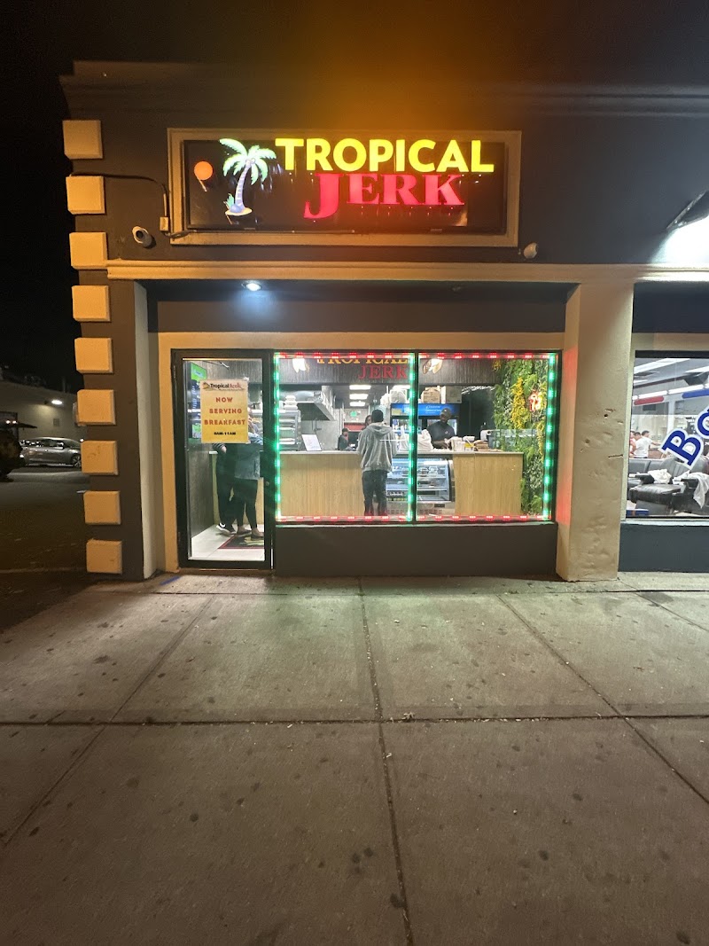 Tropical Jerk Westbury photo 1