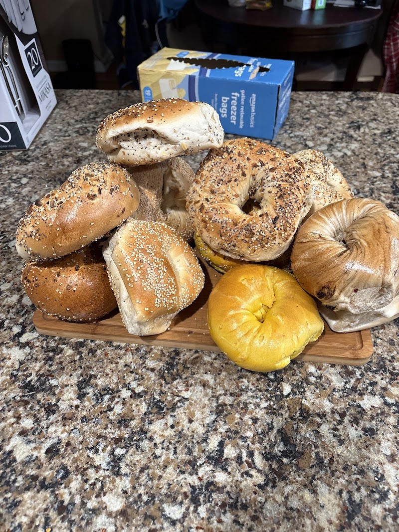 Tulip Bagels photo 2